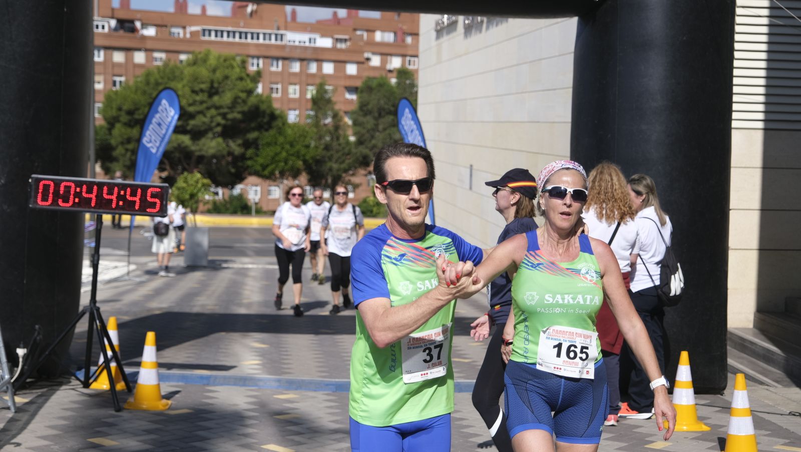 Imágenes de la II Carrera Sin Humo, en Almería