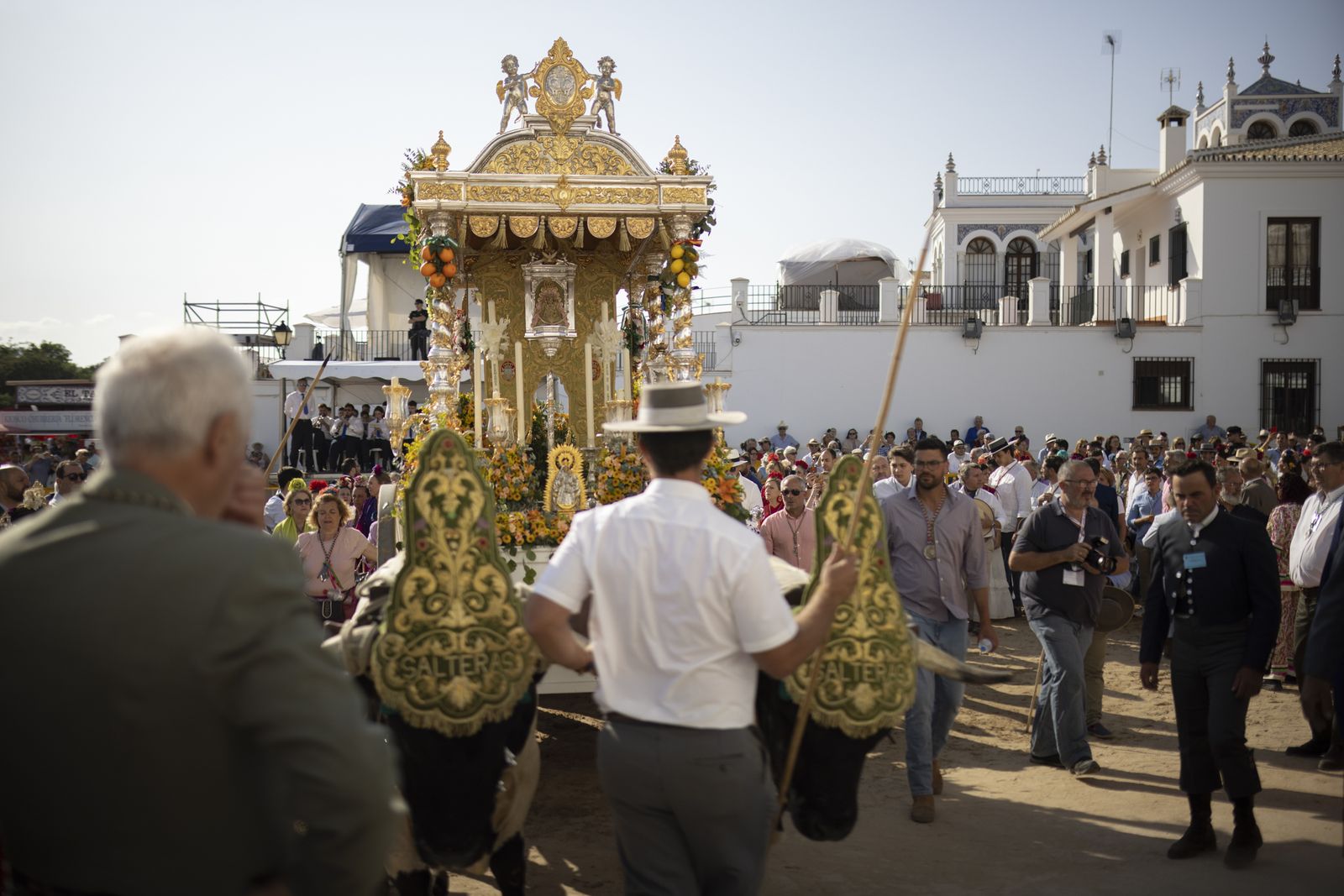 El Rocío 2023: Imágenes de la presentación de las Hermandades y ambiente en la aldea