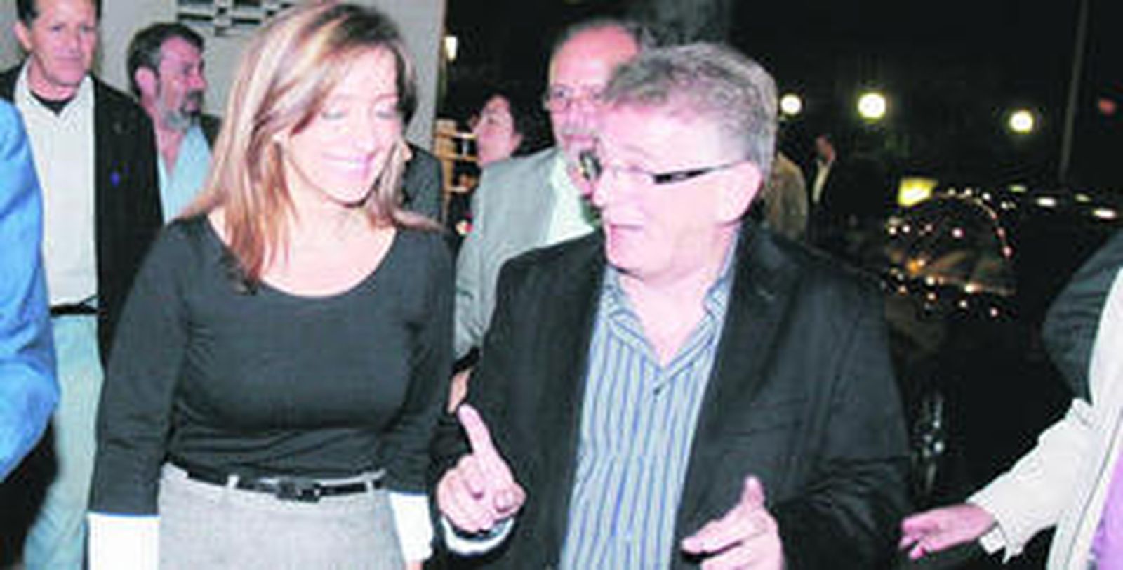 Pilar Sánchez y González Cabaña, en un acto del partido celebrado en noviembre de 2009.