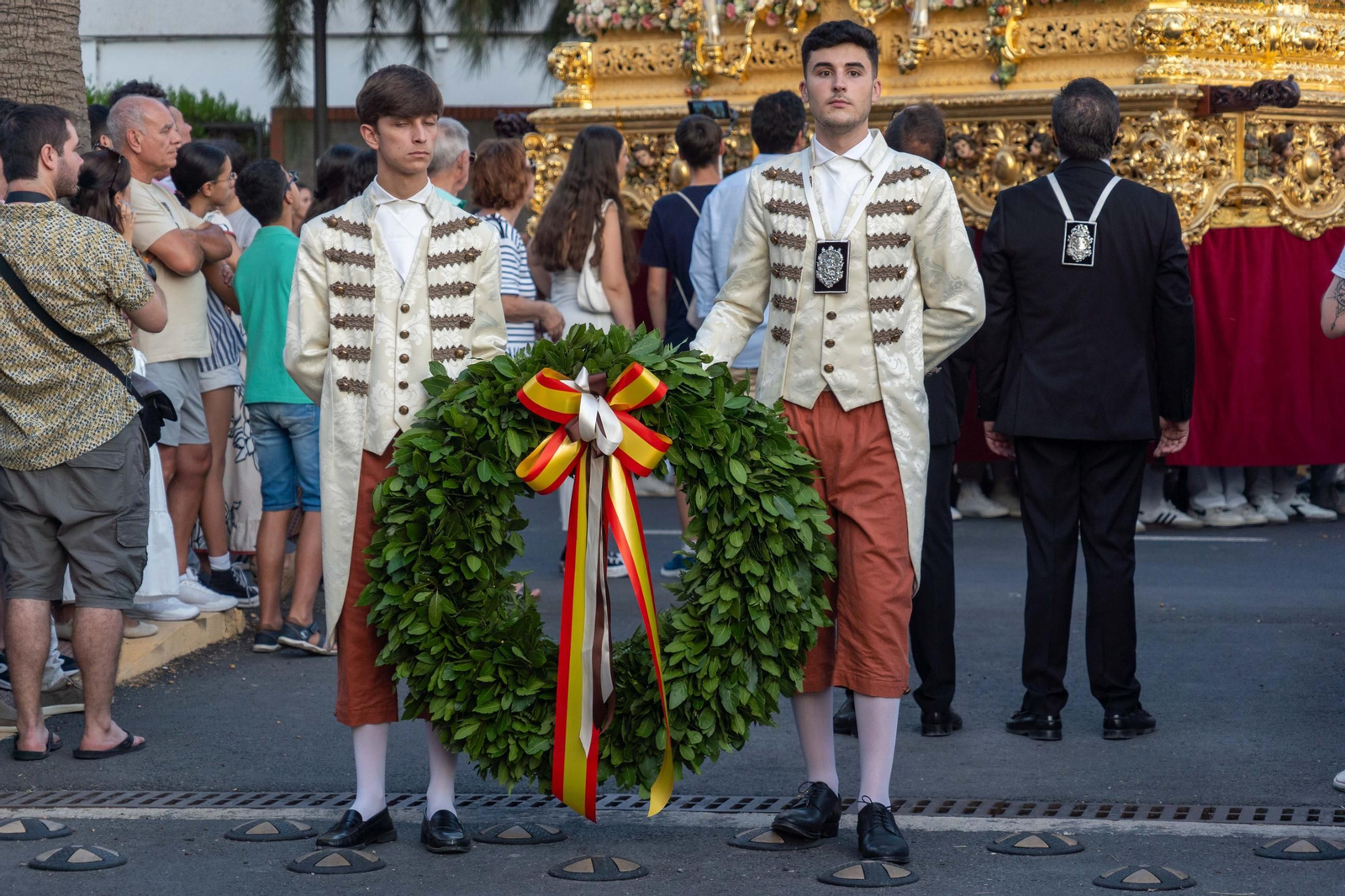 Imágenes de la procesión La Virgen del Carmen por las calles de Huelva