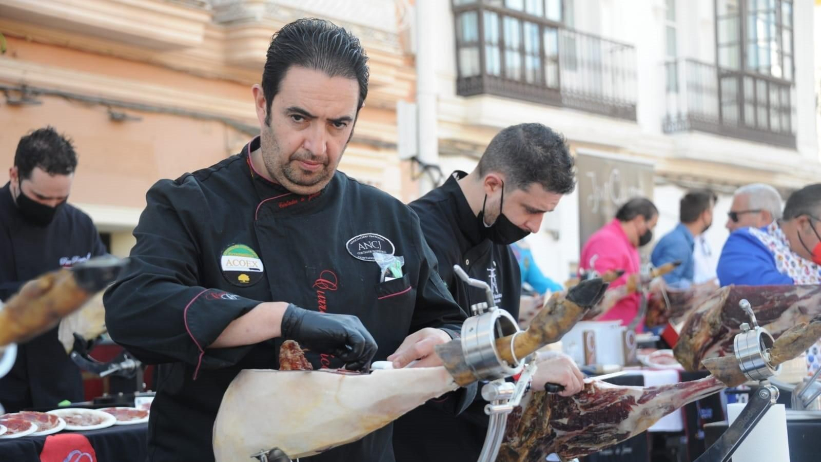 Feria Solidaria de Cortadores de Jamón en San Fernando