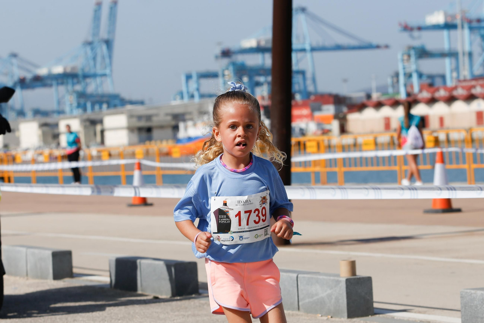 Búscate en la galería de fotos de categorías inferiores de la XXIII Carrera Popular Puerto Bahía de Algeciras