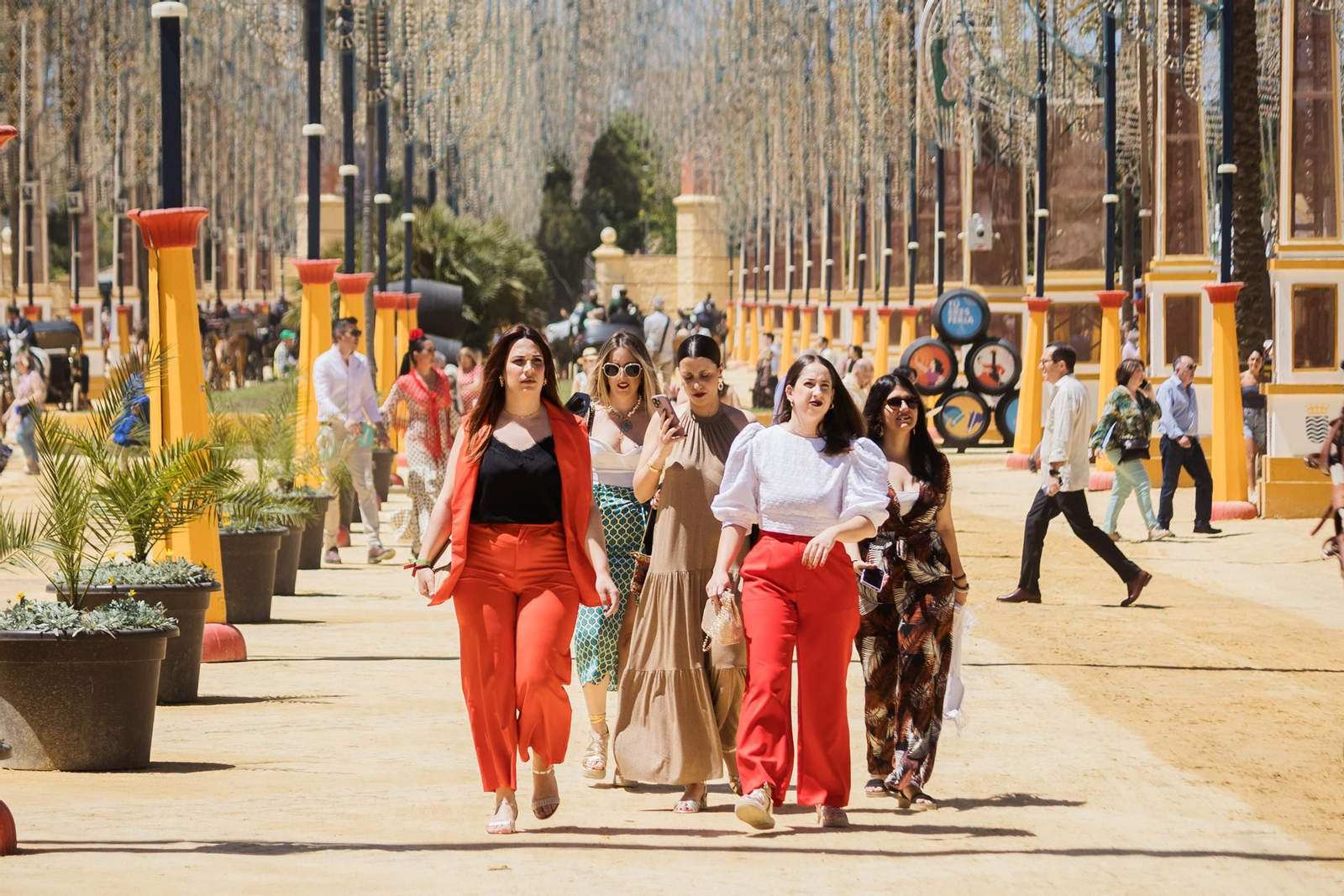 Búscate en las fotos del martes en la Feria de Jerez 2024