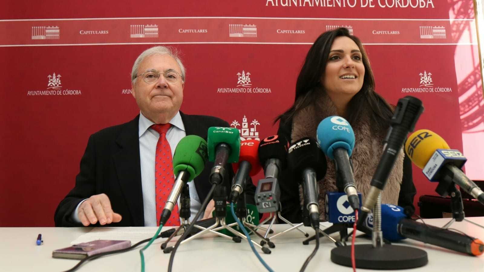 Emilio Aumente y Carmen González.