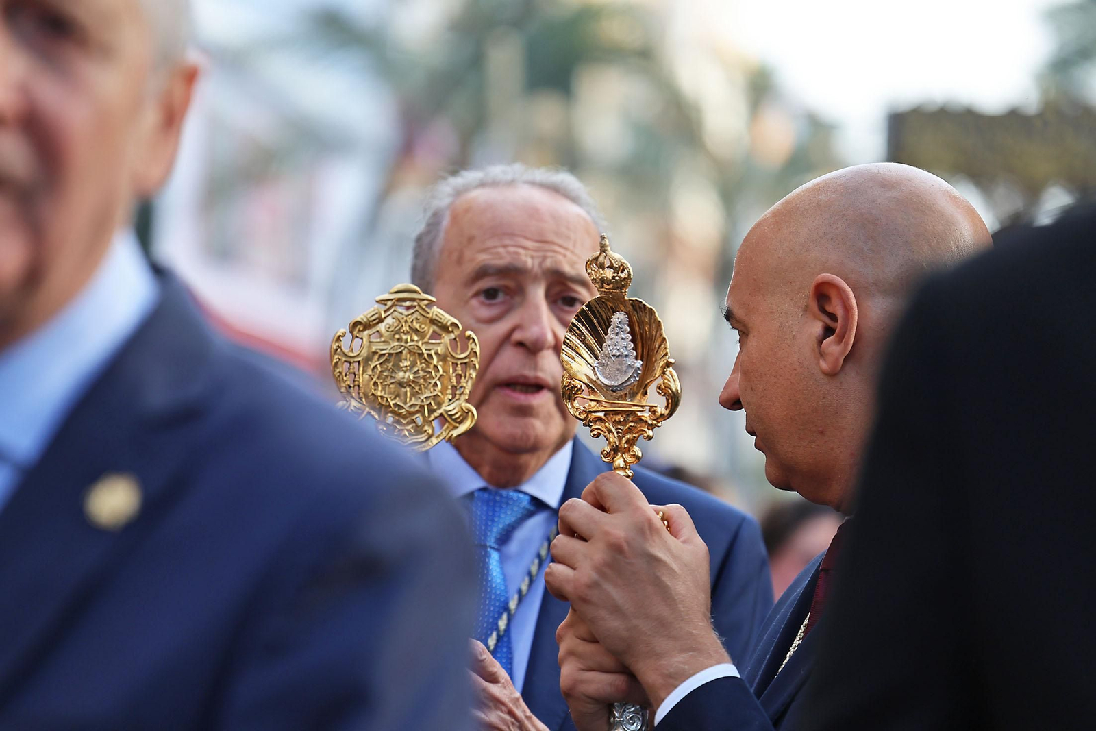 Imágenes de la VIrgen de Los Dolores por su barrio de las Colonias