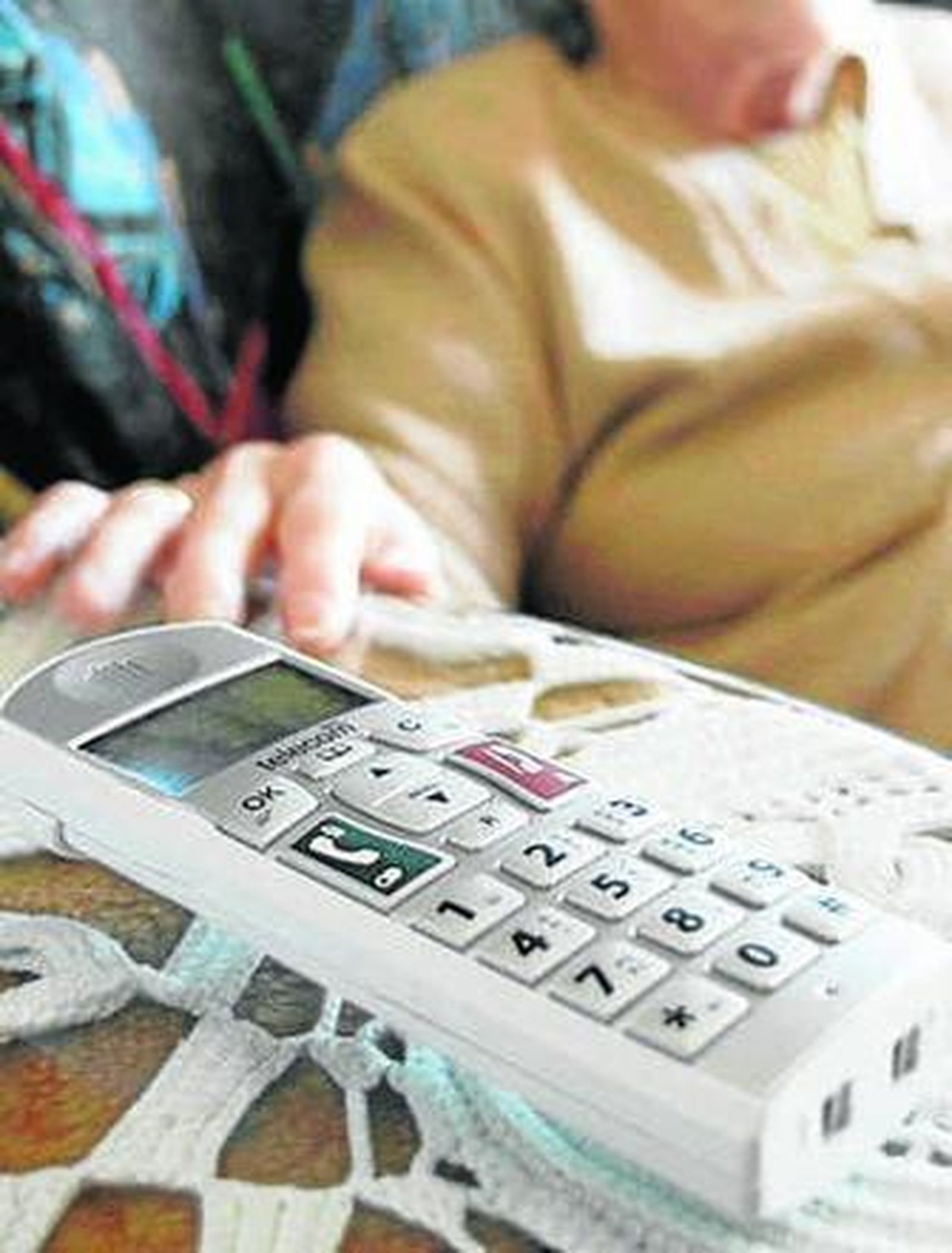 El Servicio Andaluz de Teleasistencia gestiona 16.300 llamadas al día