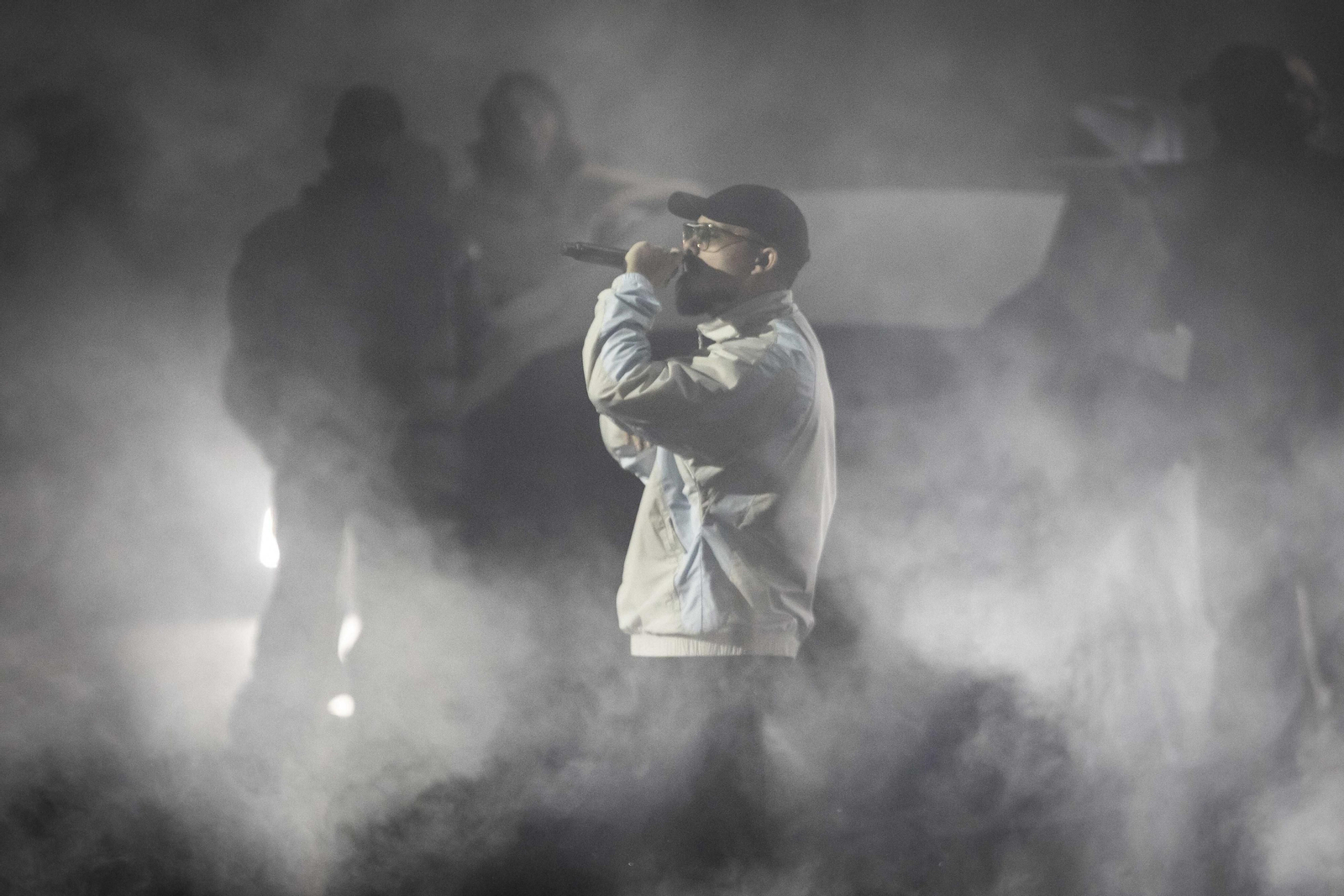Dellafuente durante uno de sus conciertos en Granada