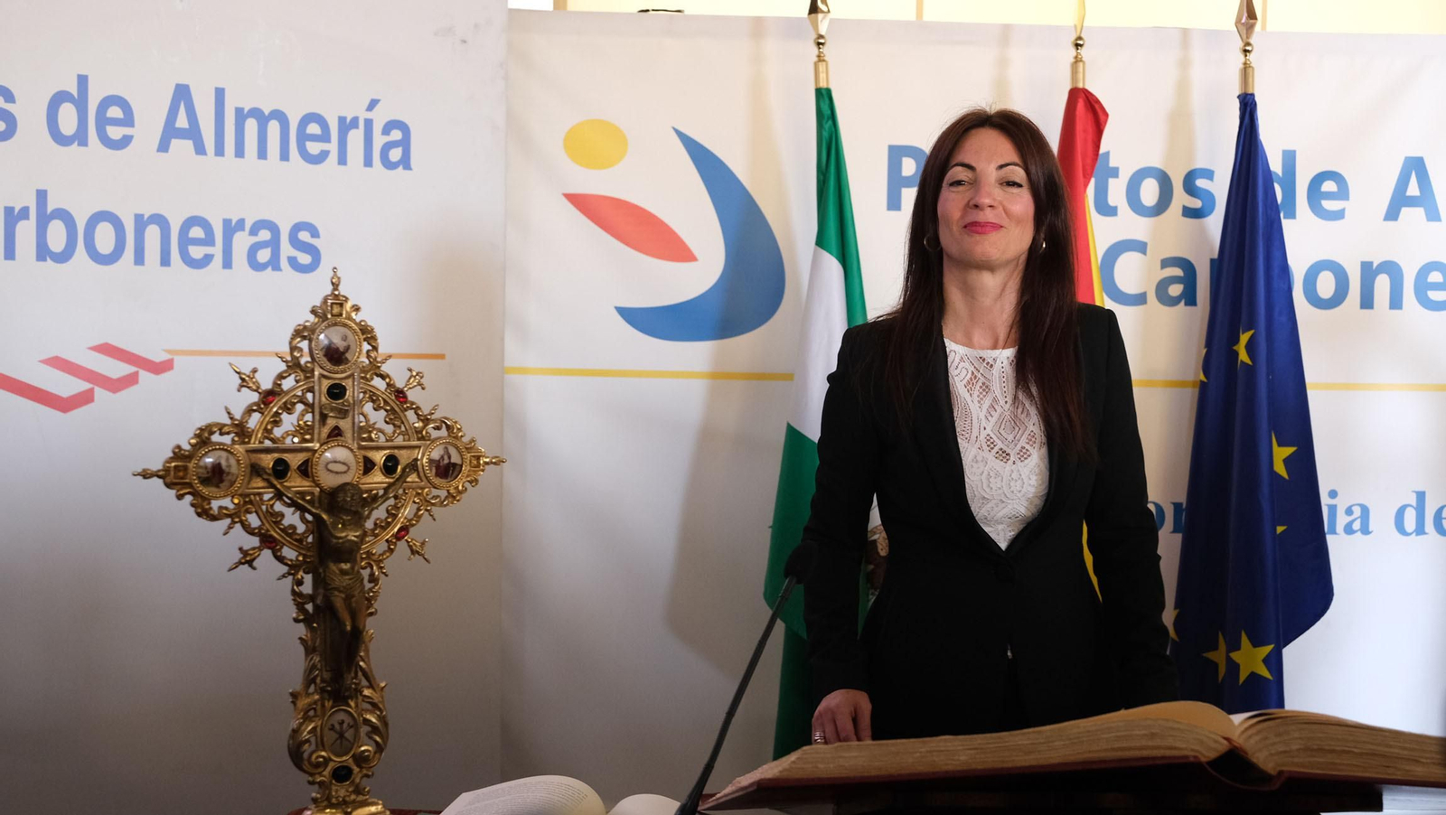 La toma de posesión de Rosario Soto como presidenta del Puerto de Almería