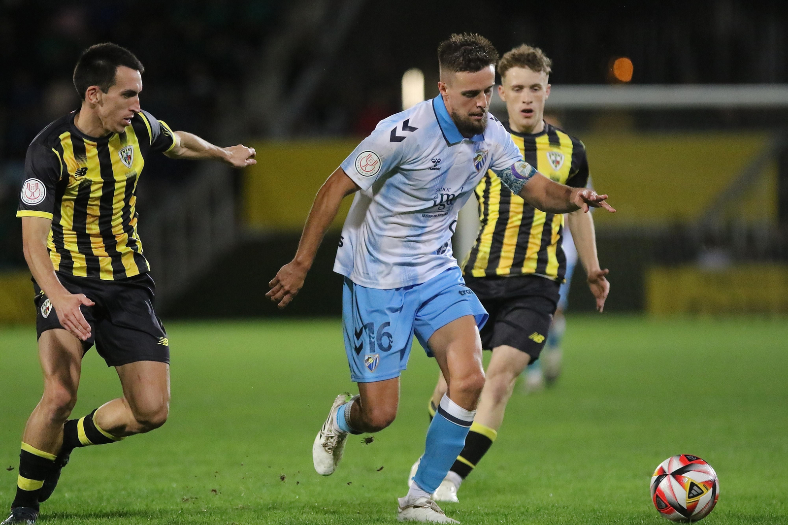 El Barakaldo-Málaga CF, en fotos