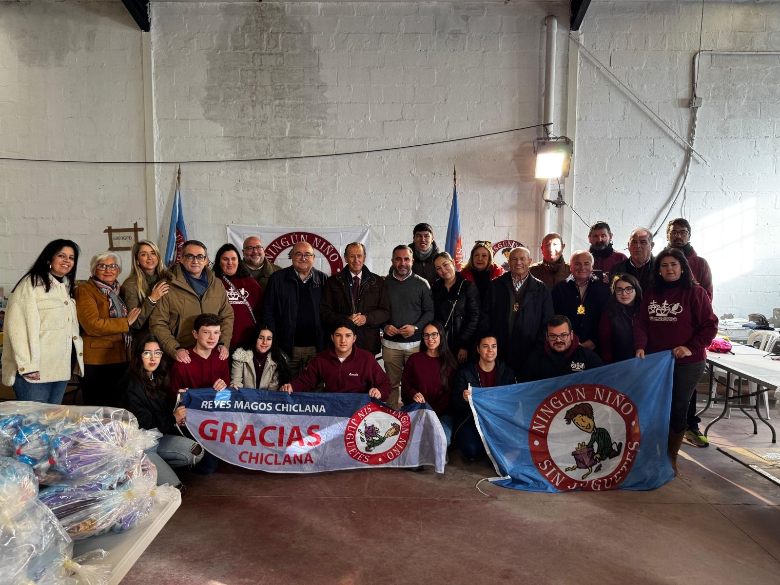 Una imagen de la visita a la nave.