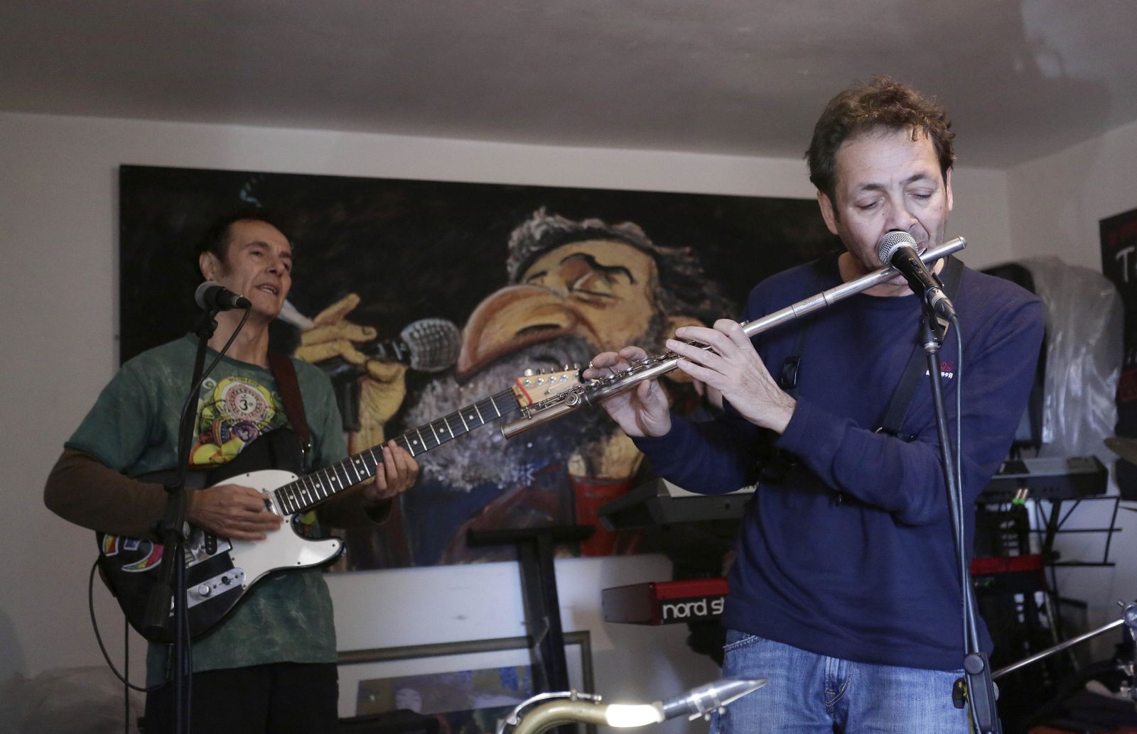 Pedro y José Ramírez, miembros fundadores de Tabletom, en un ensayo.