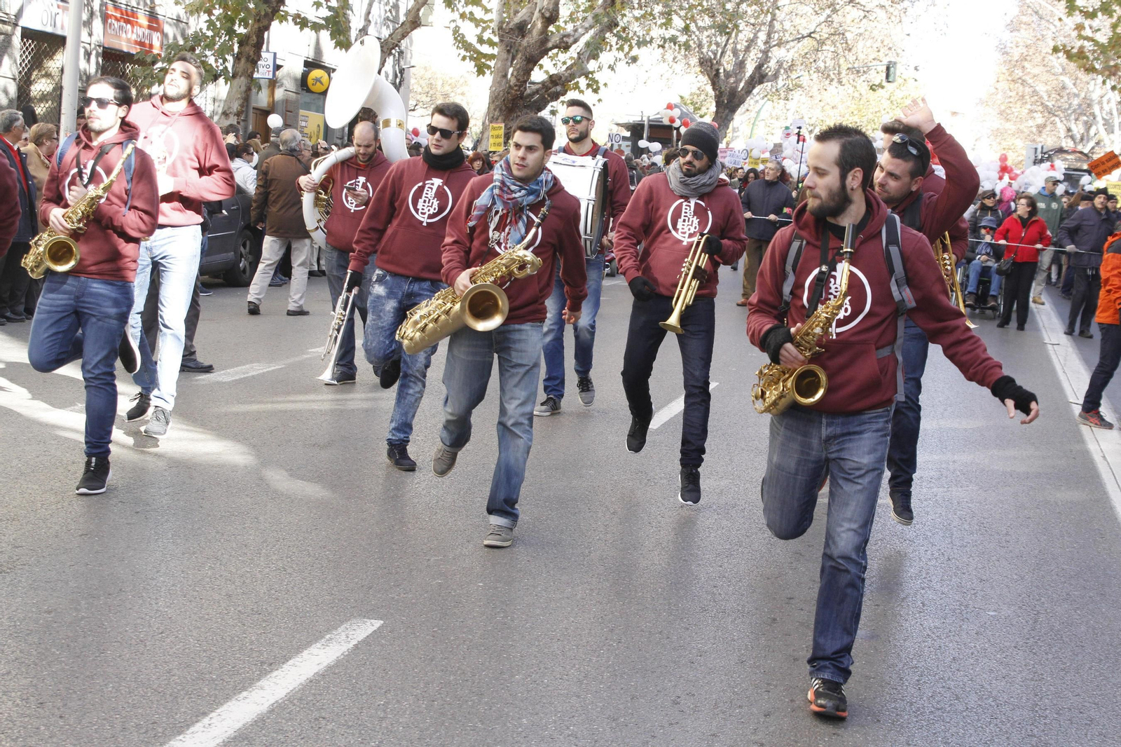 La marea blanca, en Granada