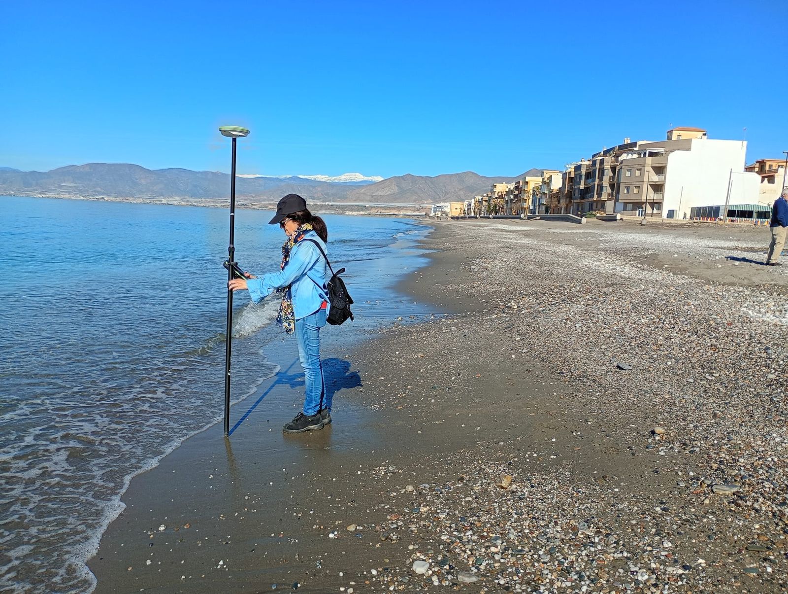 Mediciones en la Playa de Balerma en El Ejido.