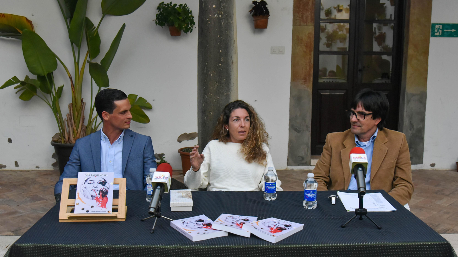 Presentación del libro ' Por estar vivo' de Gloria Sánchez-Grande