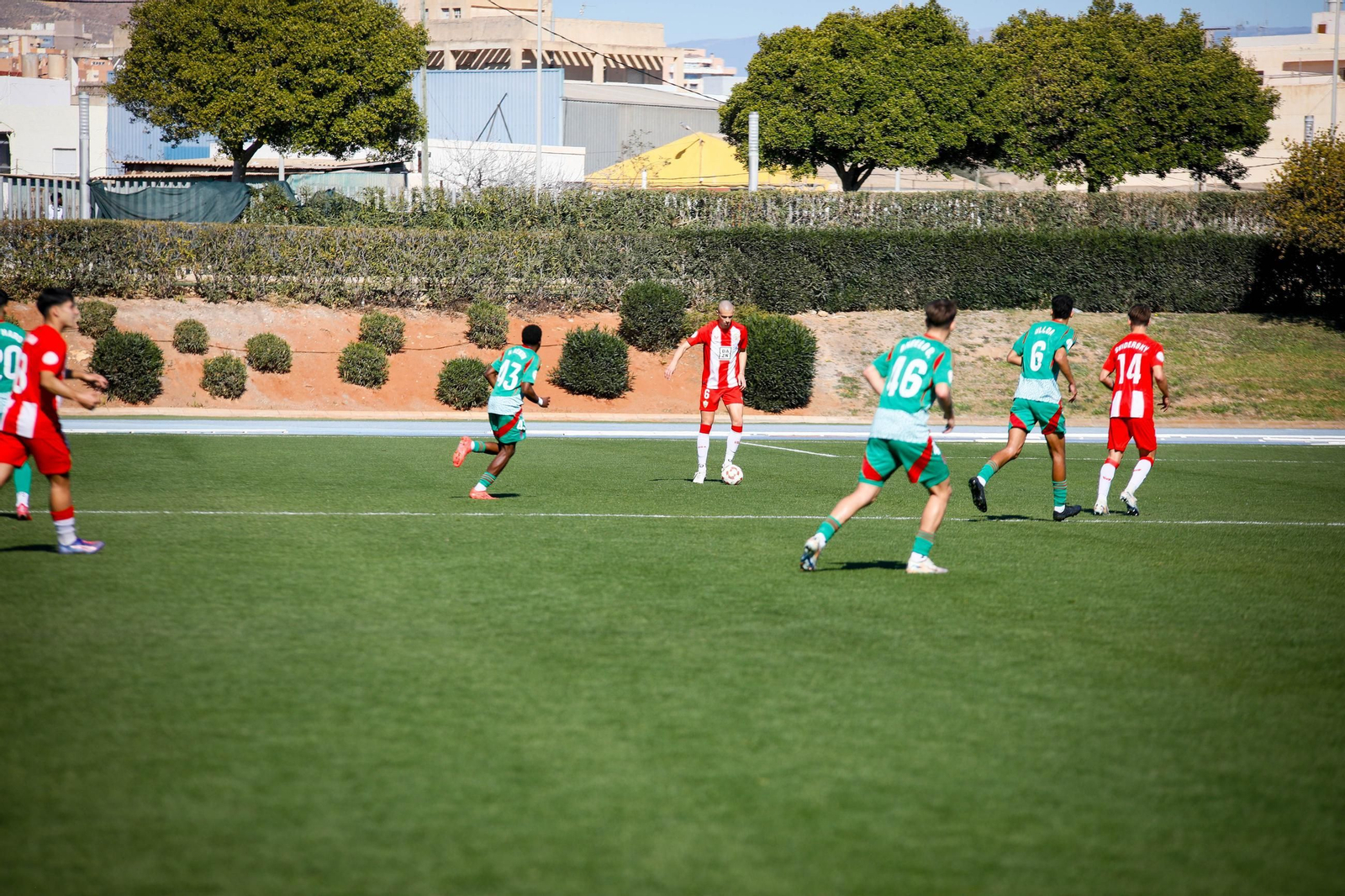 Las imágenes de Segunda RFEF entre Almeria B y recreativo de Granada