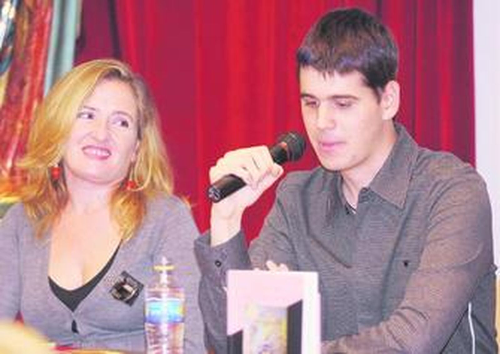 El autor, con Fernando Vázquez y su madre, Lolil, de Andex.