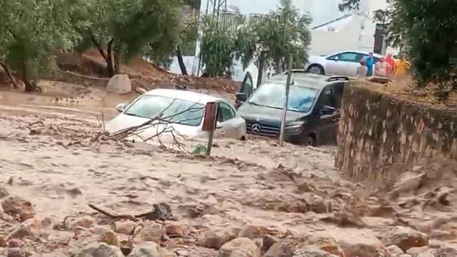 Fuerte lluvia en Pegalajar. Fuerte lluvia en Pegalajar.