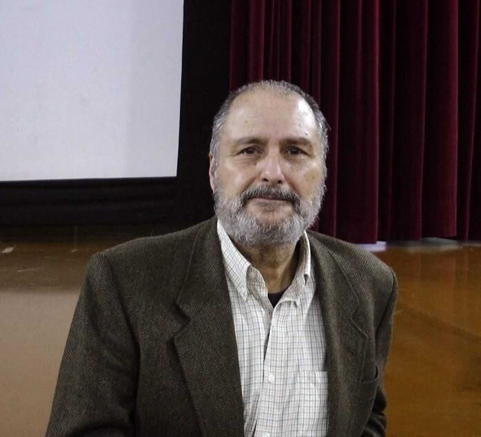 Enrique Girón Irueste.