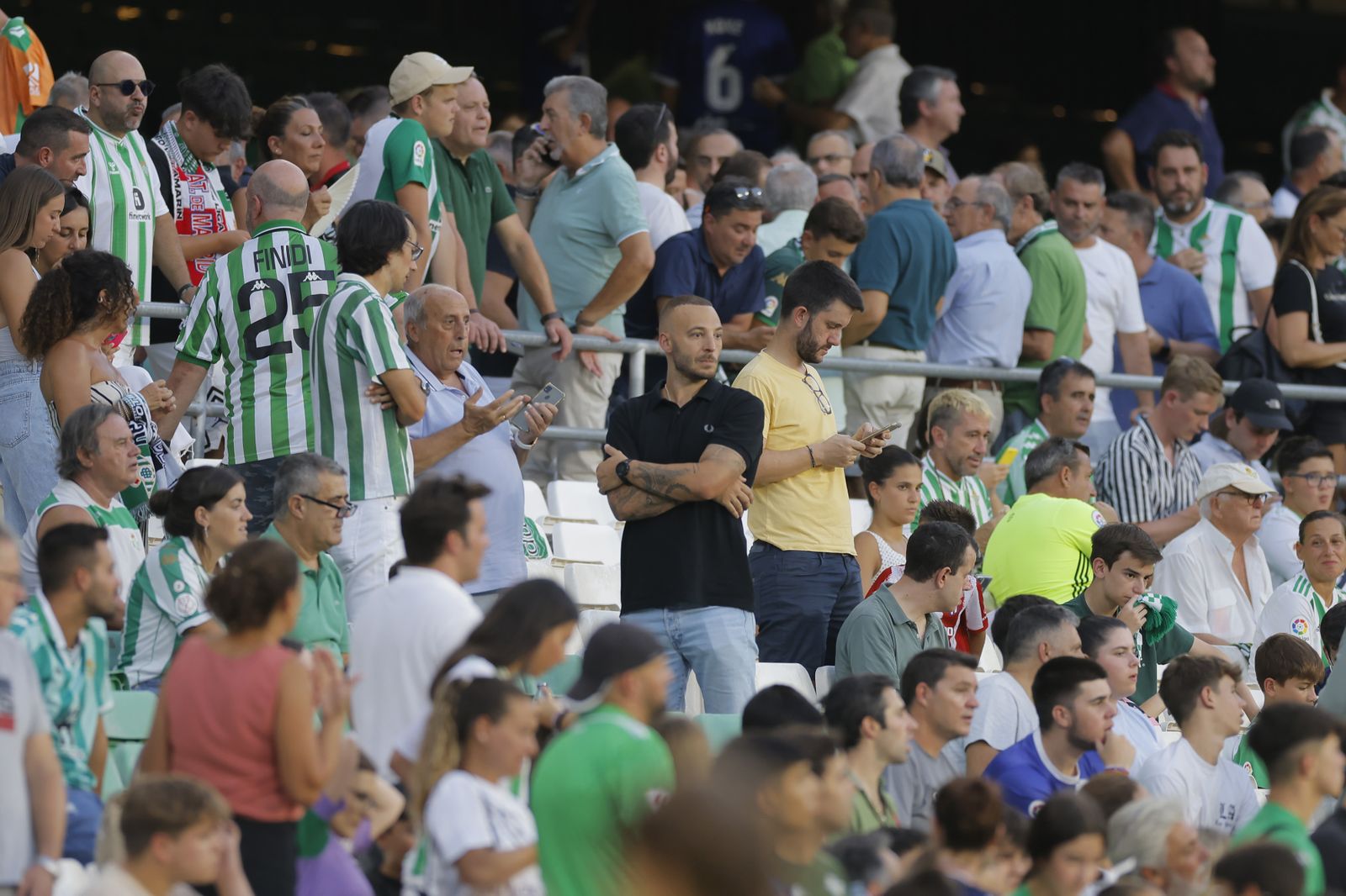 Búscate en las fotos del Betis-Atlético de Madrid