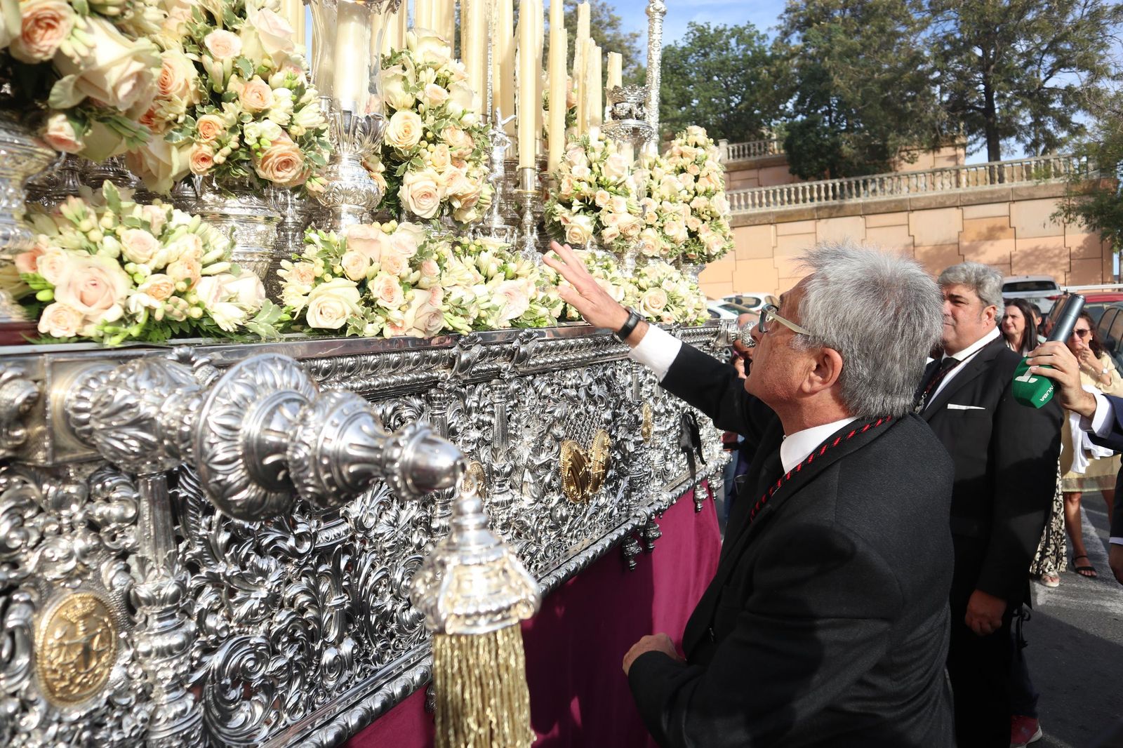 Extraordinaria de la Virgen del Valle de Huelva en imágenes