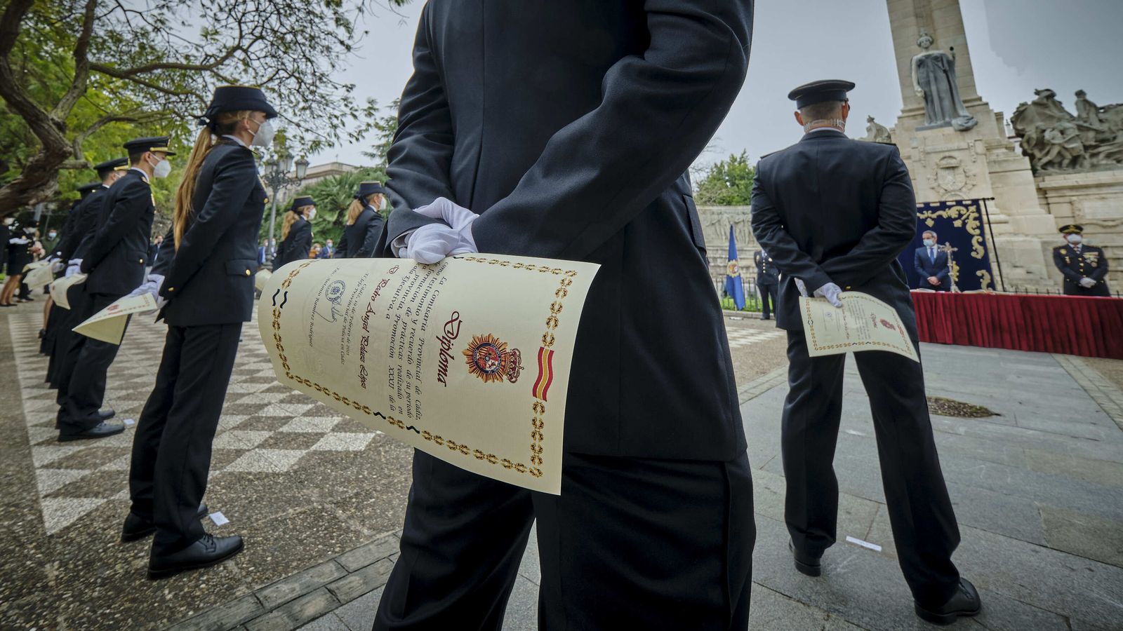 Acto de  juramento de 22 nuevos inspectores de la Policía Nacional en la Plaza de España.