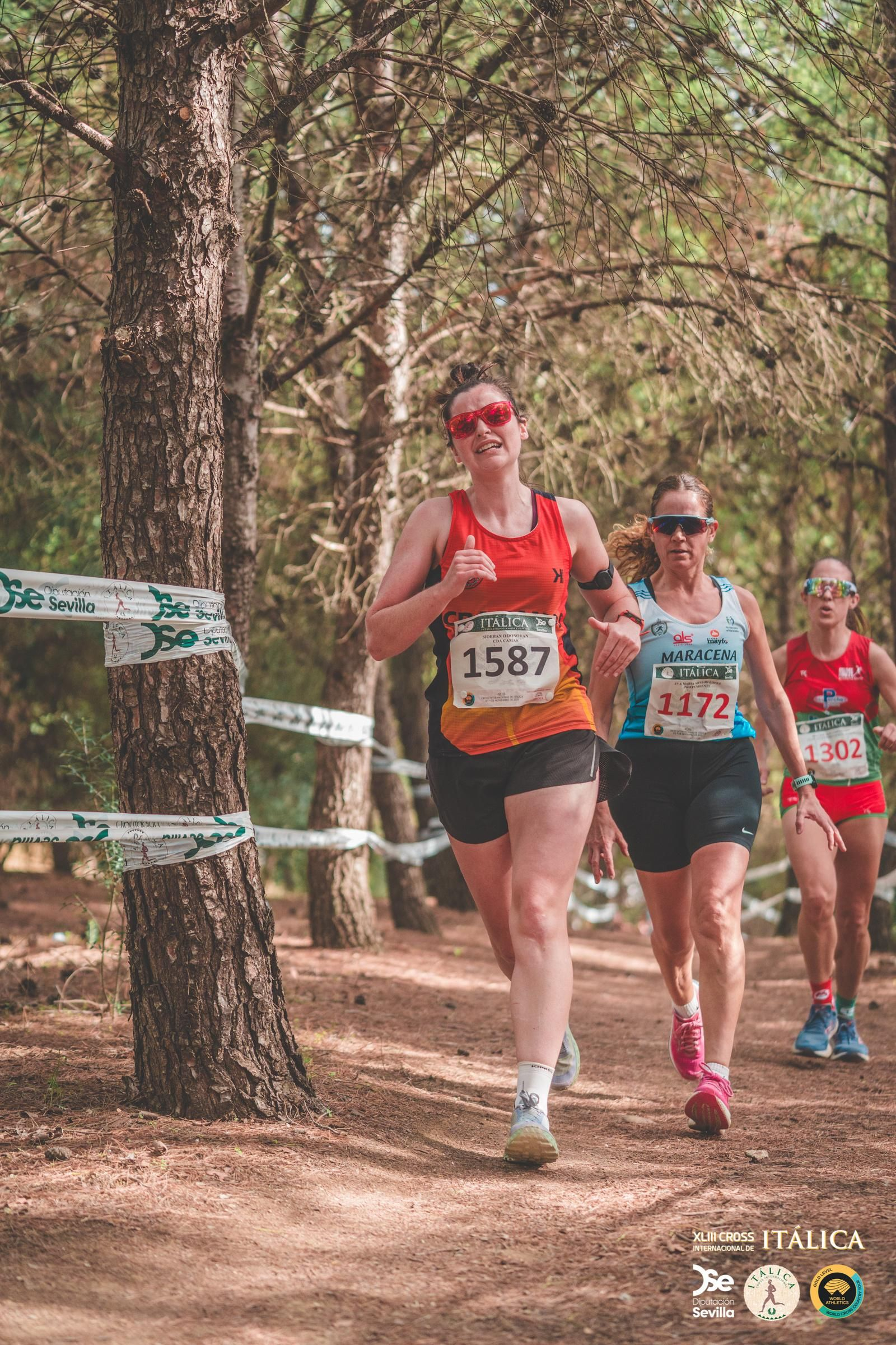 Búscate en las fotos del Cross de Itálica 2025 | 1