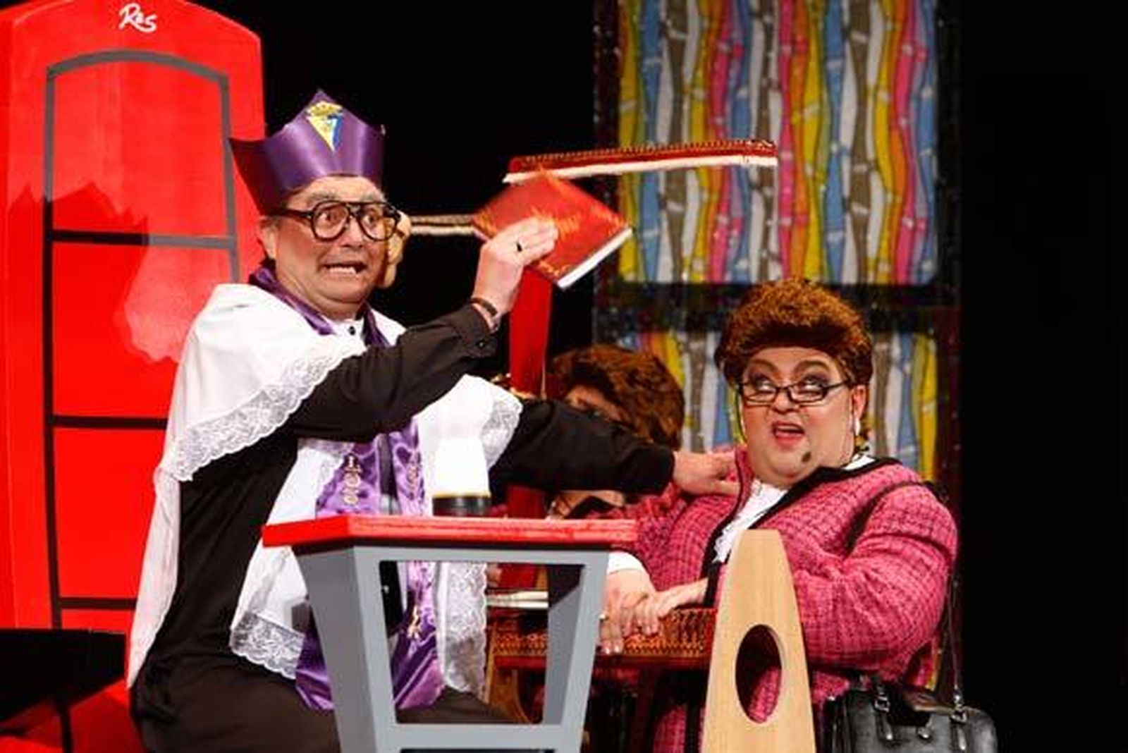 Chirigota 'Los secretos'  Foto: Lourdes de Vicente