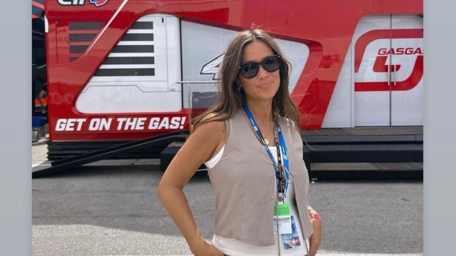 María Pombo en el Gran Premio de Motociclismo en Jerez.