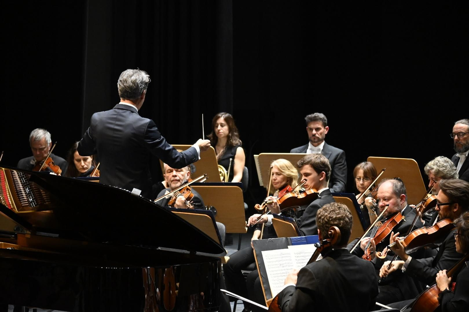 Imágenes del concierto de Perianes en la Casa Colón