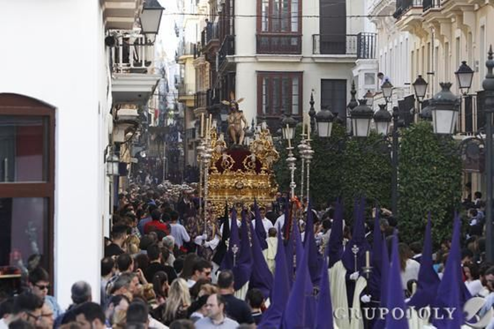 Humildad/Lourdes de Vicente