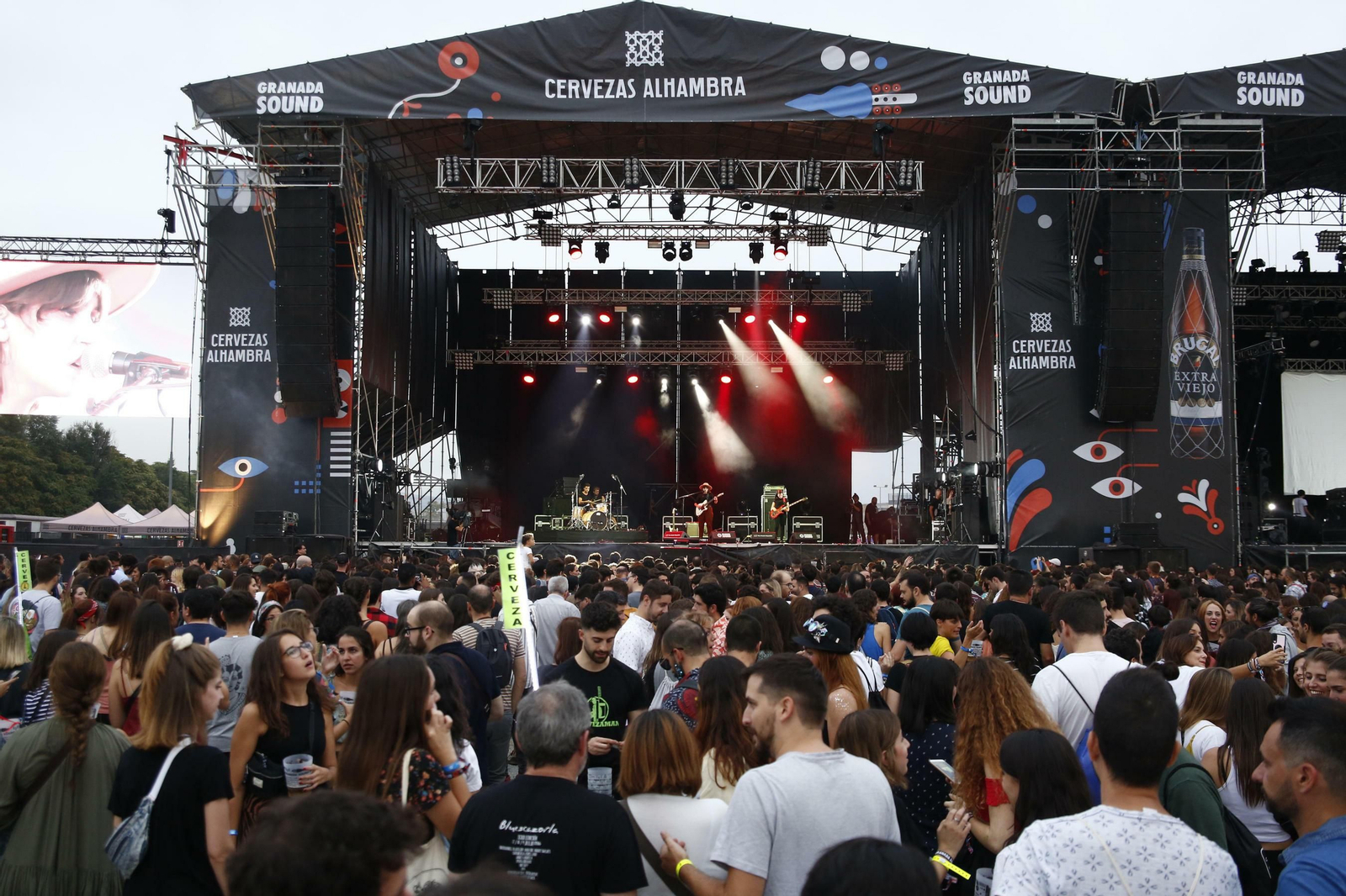 Imágenes de un Granada Sound pletórico