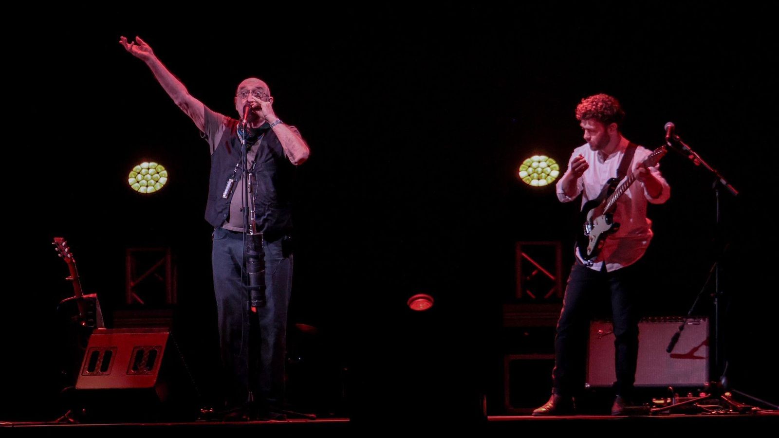 Otro momento del concierto de Jethro Tull en la bodega Las Copas. Otro momento del concierto de Jethro Tull en la bodega Las Copas.