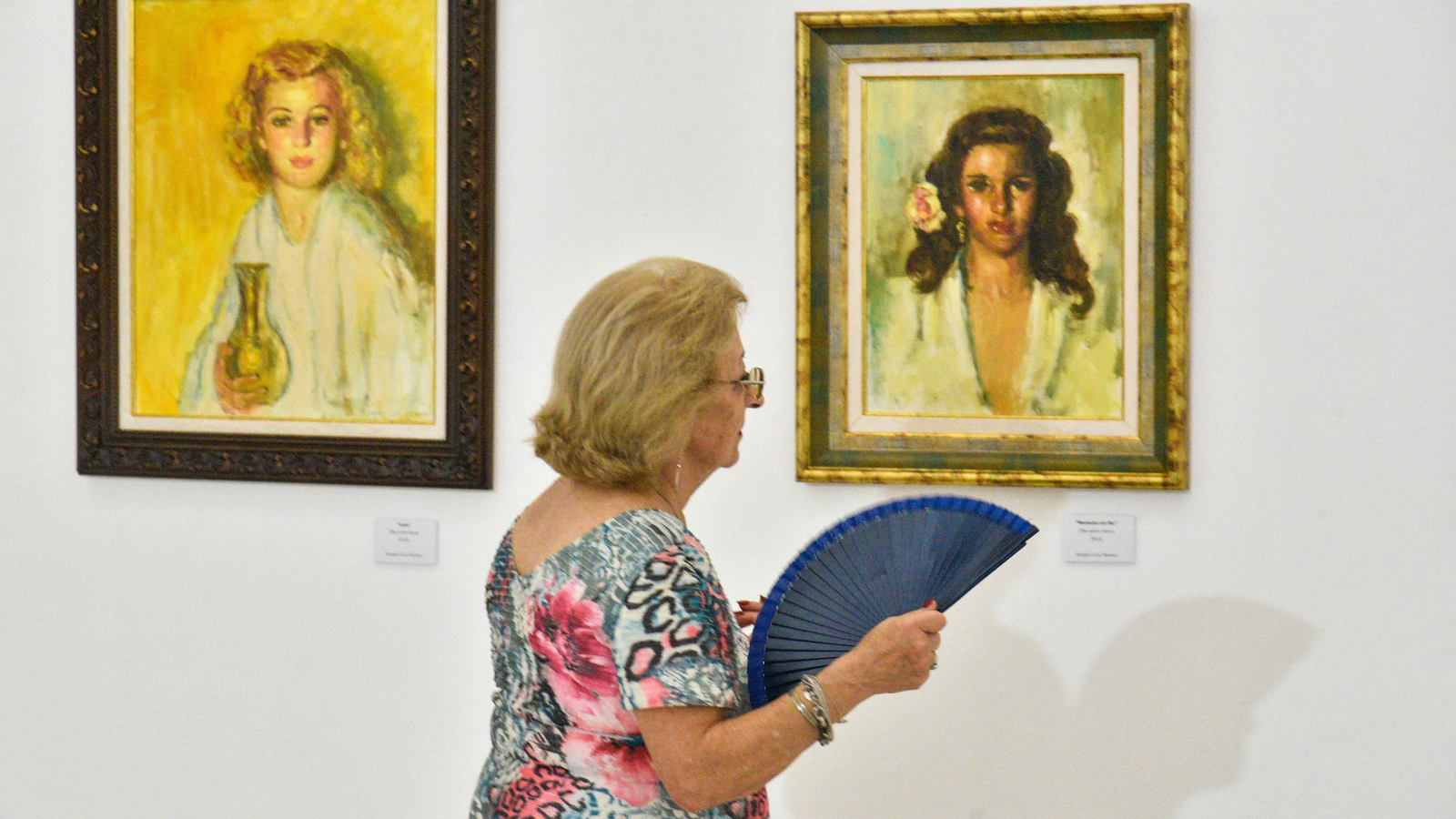 Las fotos del taller y la exposición de José Cruz Herrera y su hija Amparo en san Roque