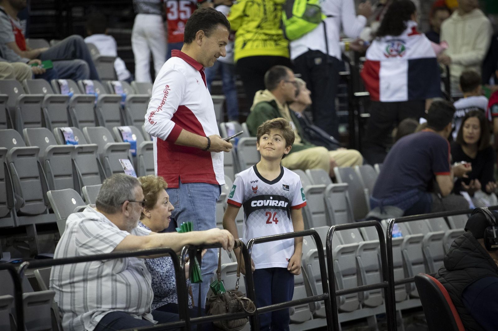 Encuéntrate en el Palacio en el Covirán Granada-Barça