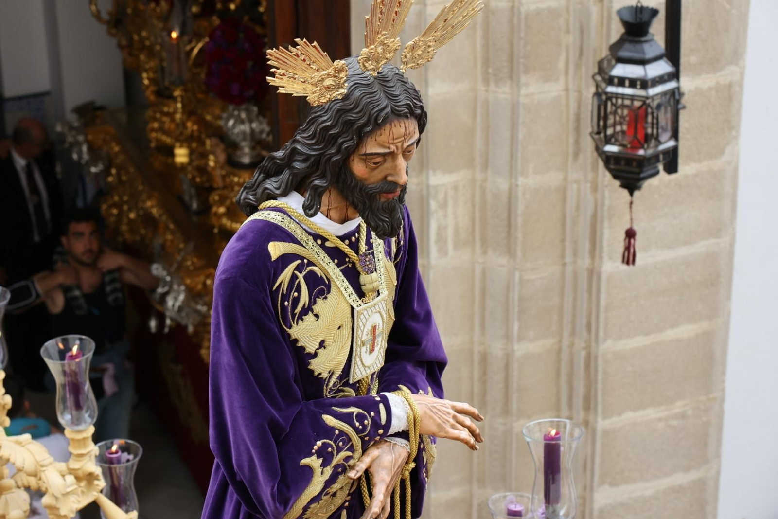 Martes Santo en Jerez: Imágenes de la Hermandad del Amor