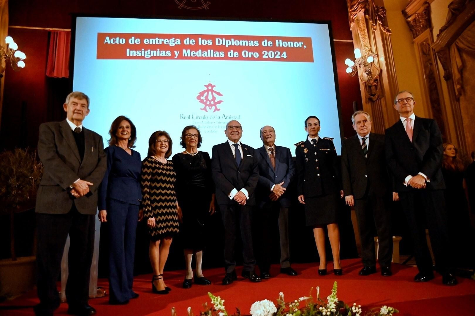 El Real Círculo de la Amistad de Córdoba entrega sus galardones, en imágenes