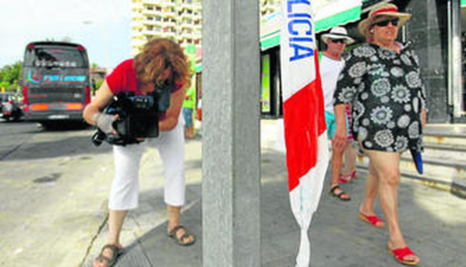 Vista del lugar en la que un ciudadano irlandés falleció tras ser disparado durante una reyerta en Benalmádena.