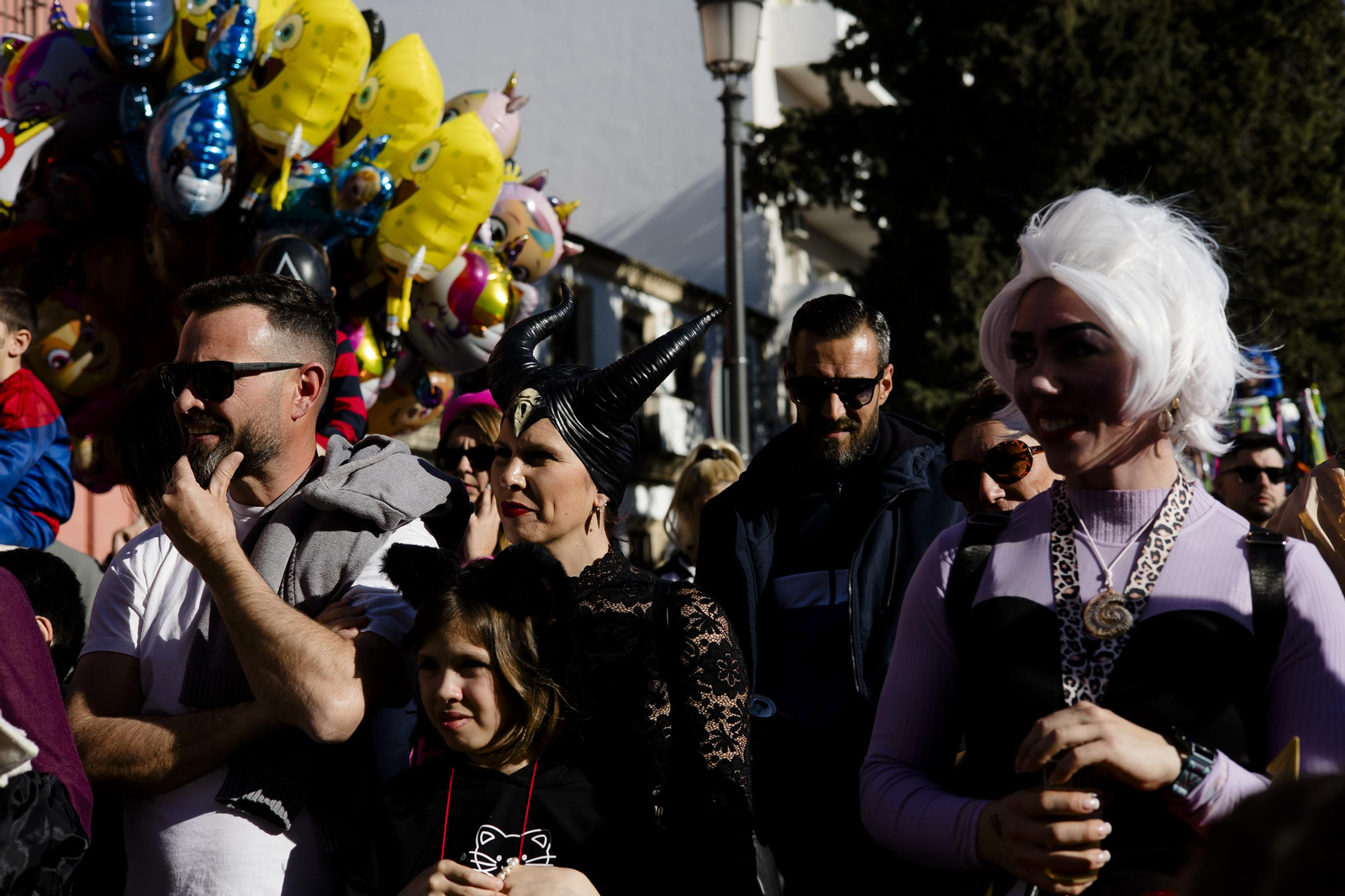 Búscate en las imágenes de la cabalgata de carnaval del Puerto de Santa María