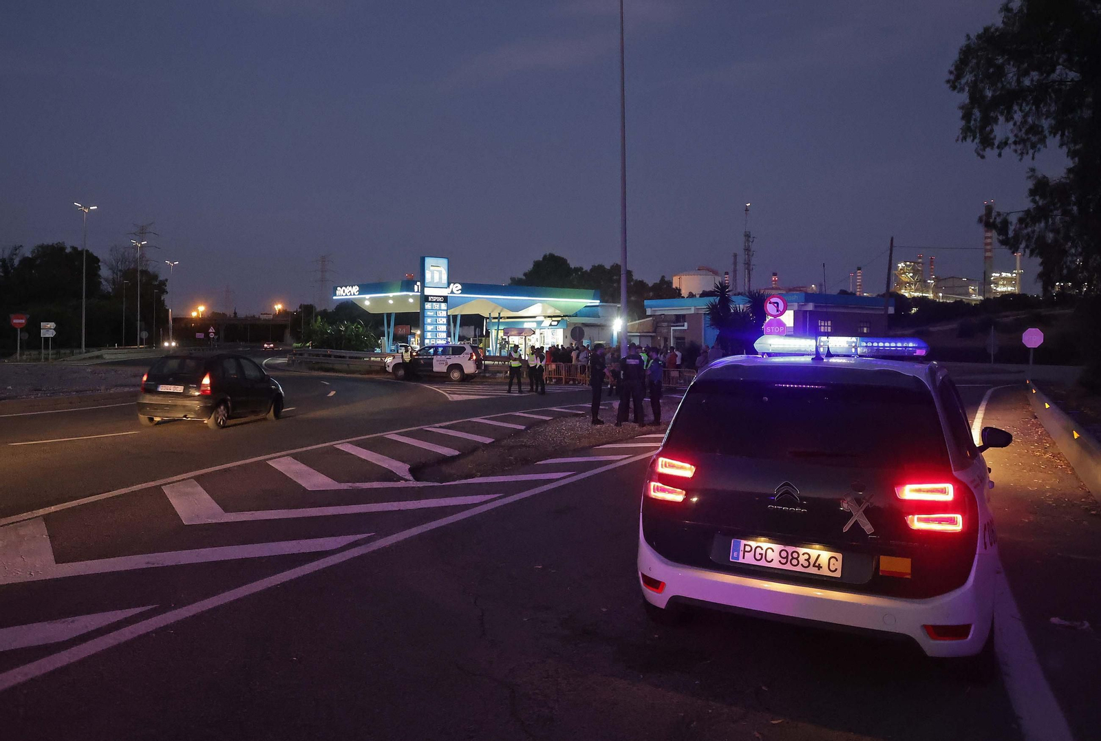 Fotos de la jornada del viernes de la huelga del metal en el Campo de Gibraltar