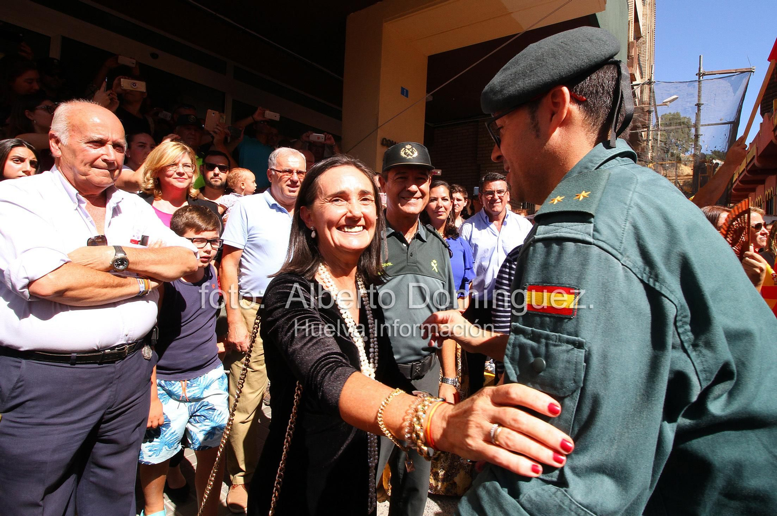 Imágenes de la expedición de Guardias Civiles de Huelva rumbo a Cataluña.