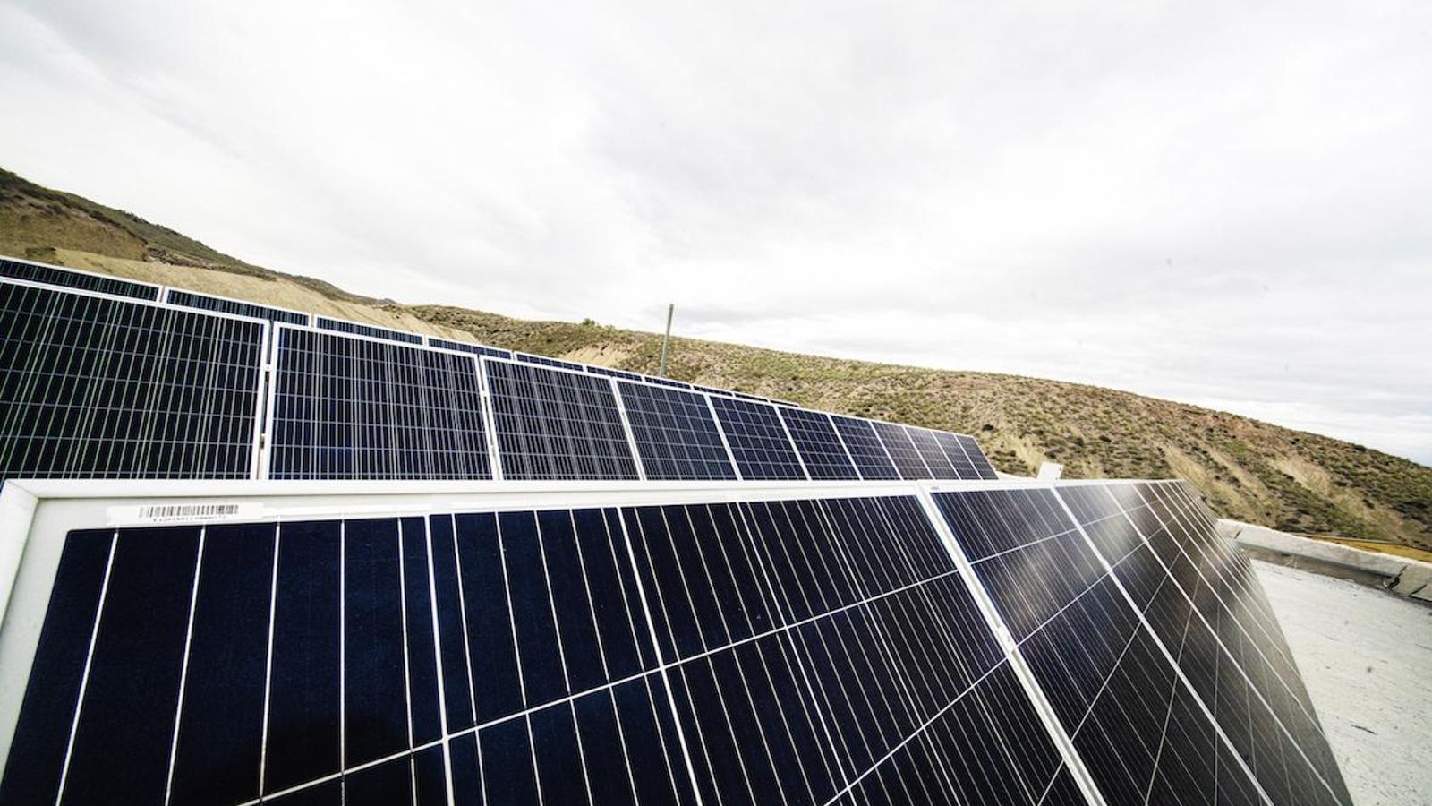 Placas Solares en las instalaciones de Grupo Cosentino.