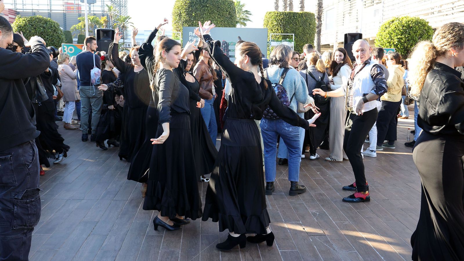 Recital y Flashmob en Luz Shopping Jerez