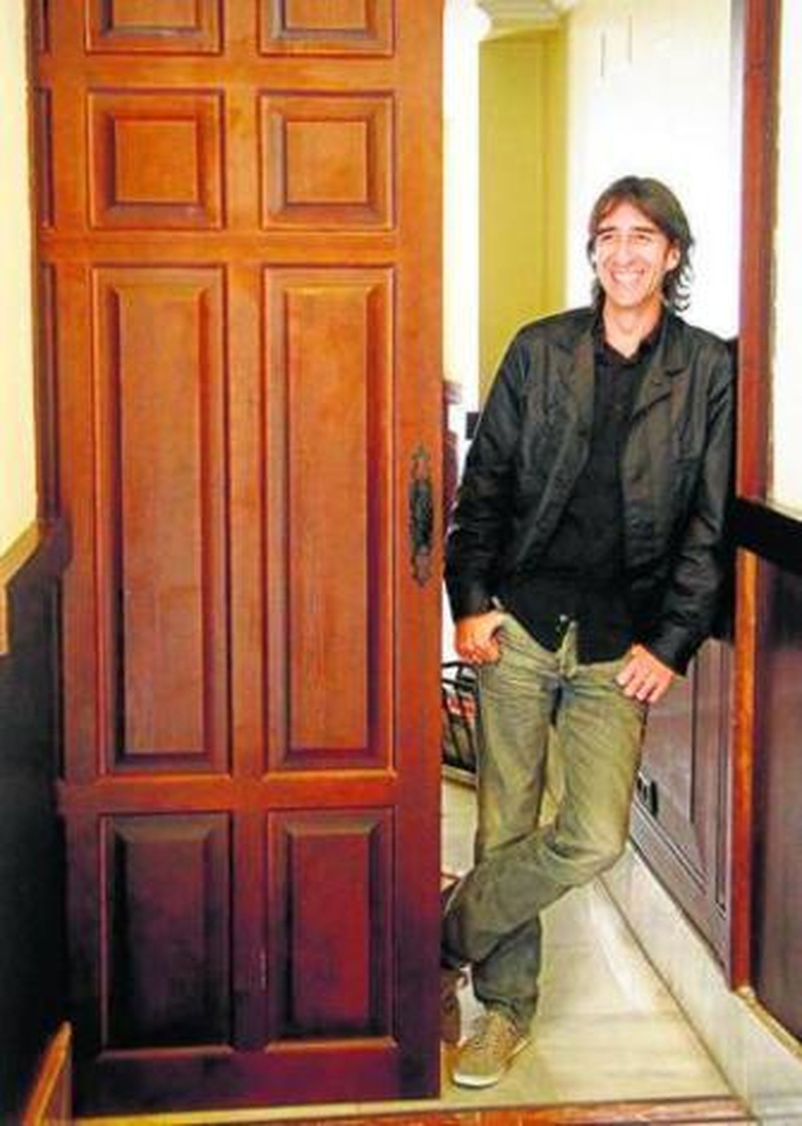 El poeta y narrador Benjamín Prado, fotografiado ayer en Sevilla.