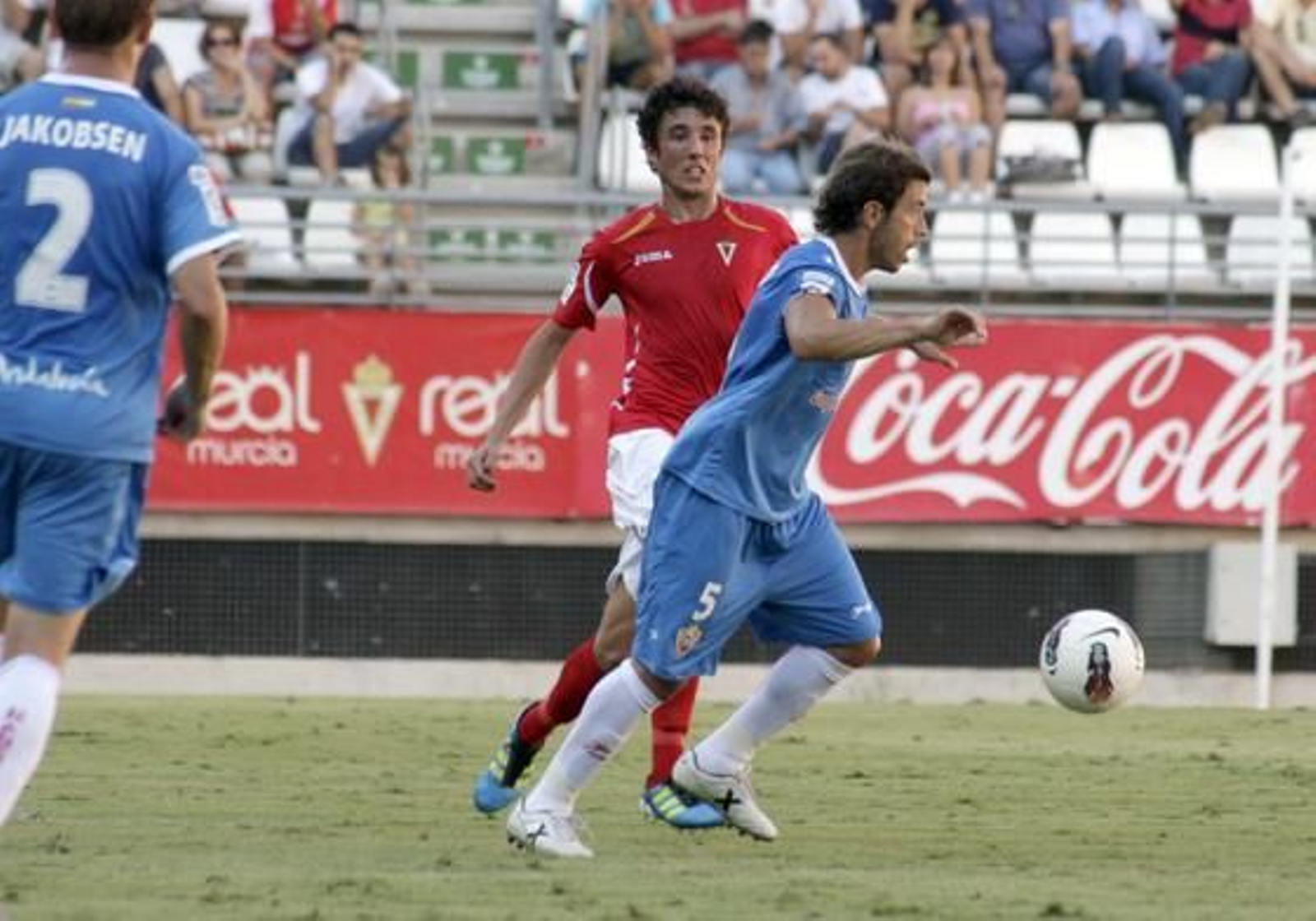 El Almería sale victorioso de la Nueva Condomina (0-2). / Fran Leonardo