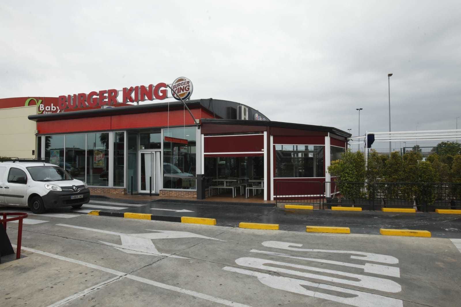 El restaurante desvalijado en Camas.