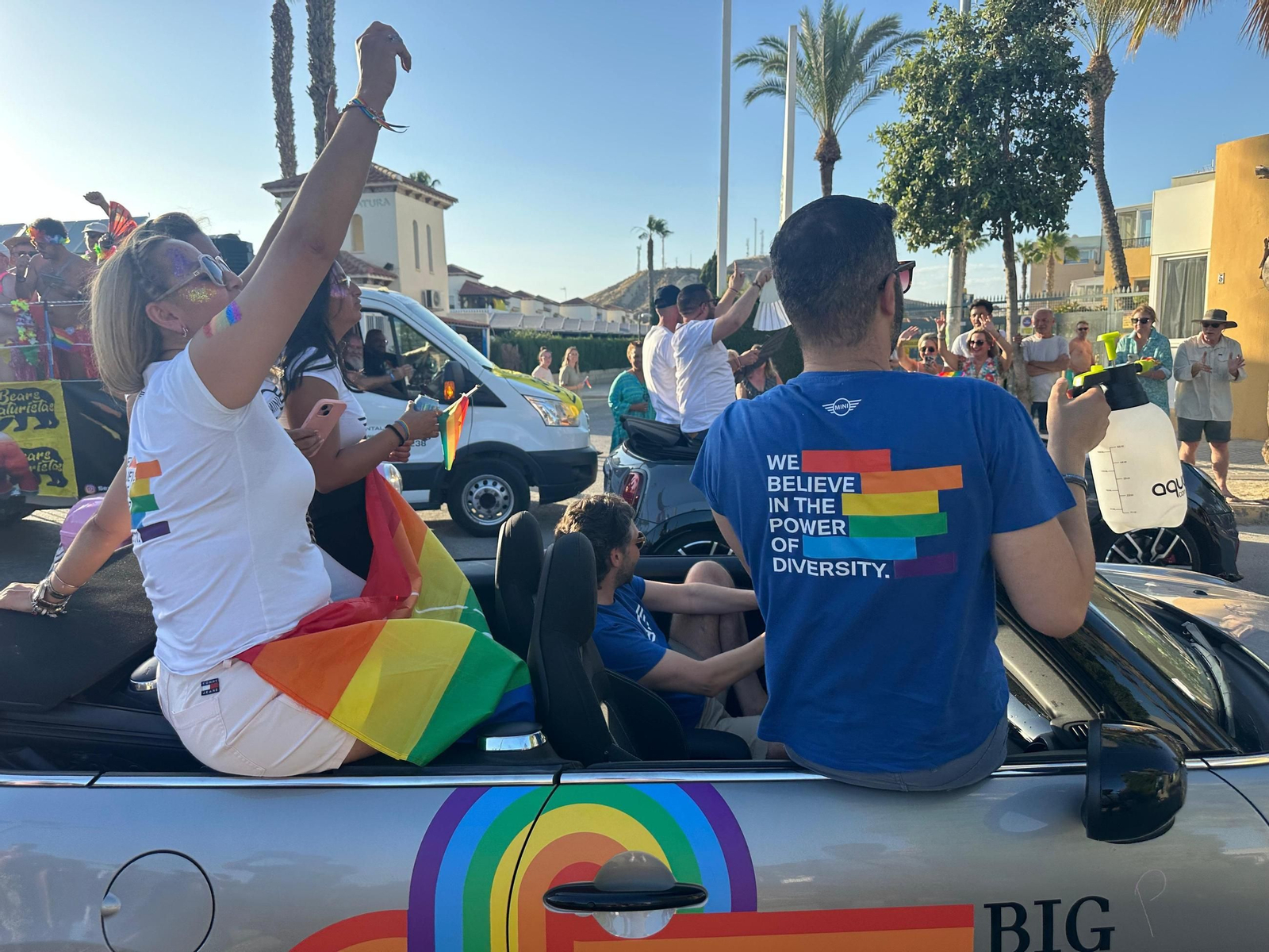 El Gran Desfile del Orgullo de Vera, en imágenes