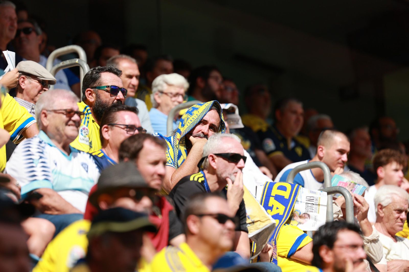 Búscate en las imágenes del Cádiz CF - Racing de Santander