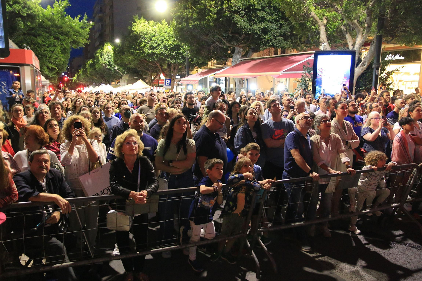 Imágenes de la Noche en Blanco, en Almería
