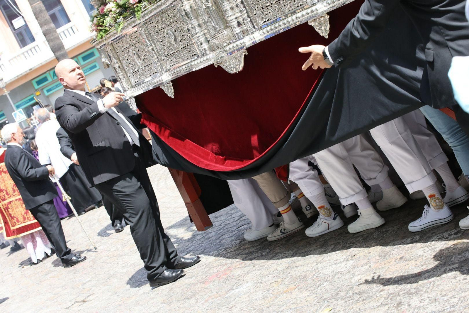 Las imágenes de regreso de las hermandades de la Sed, Candelaria, Paz y Clemencia a sus templos