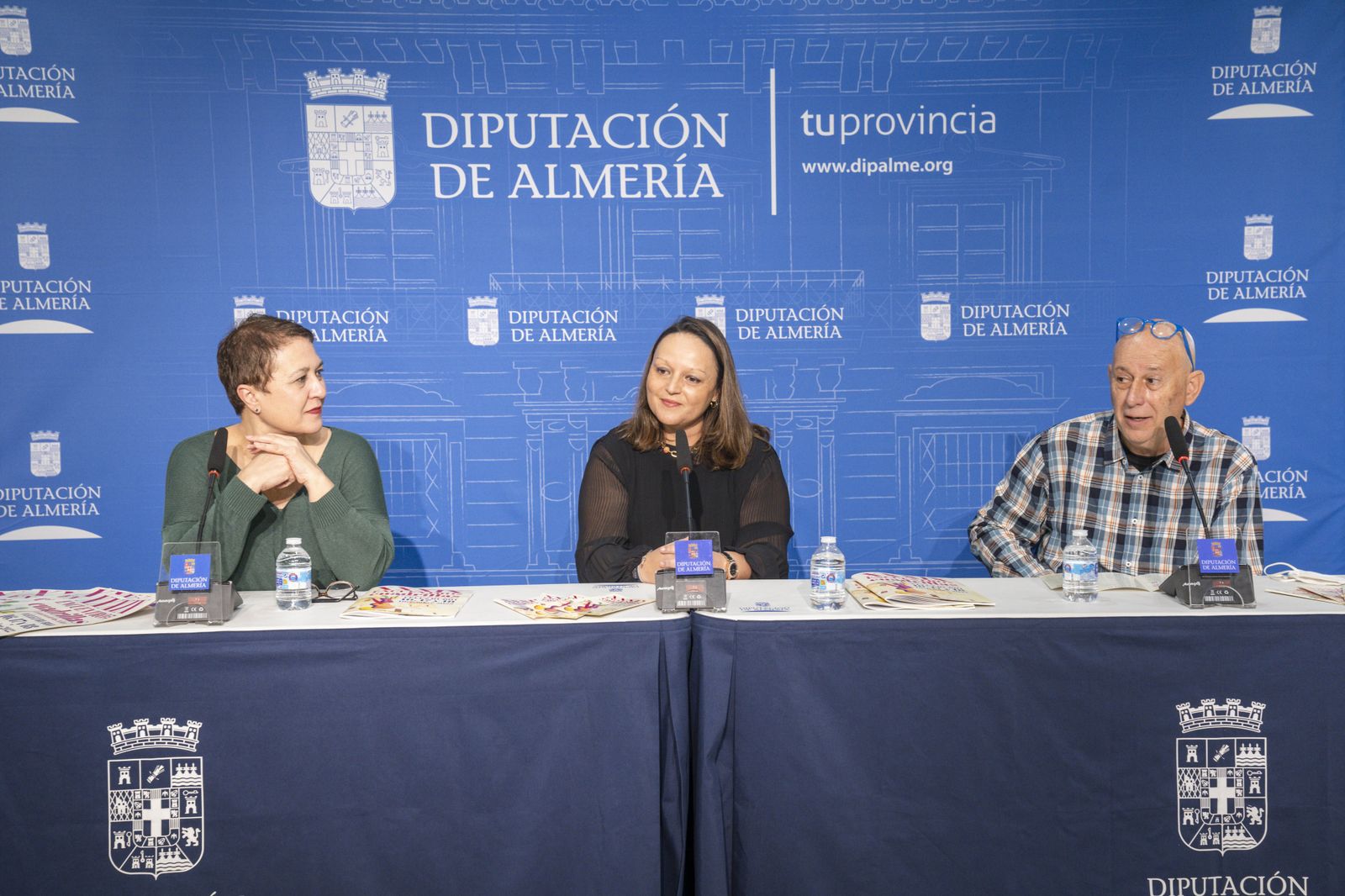Ana Molina, Concepción Pérez y Cristóbal Salvador dando a conocer el Encuentro de Cuadrillas.